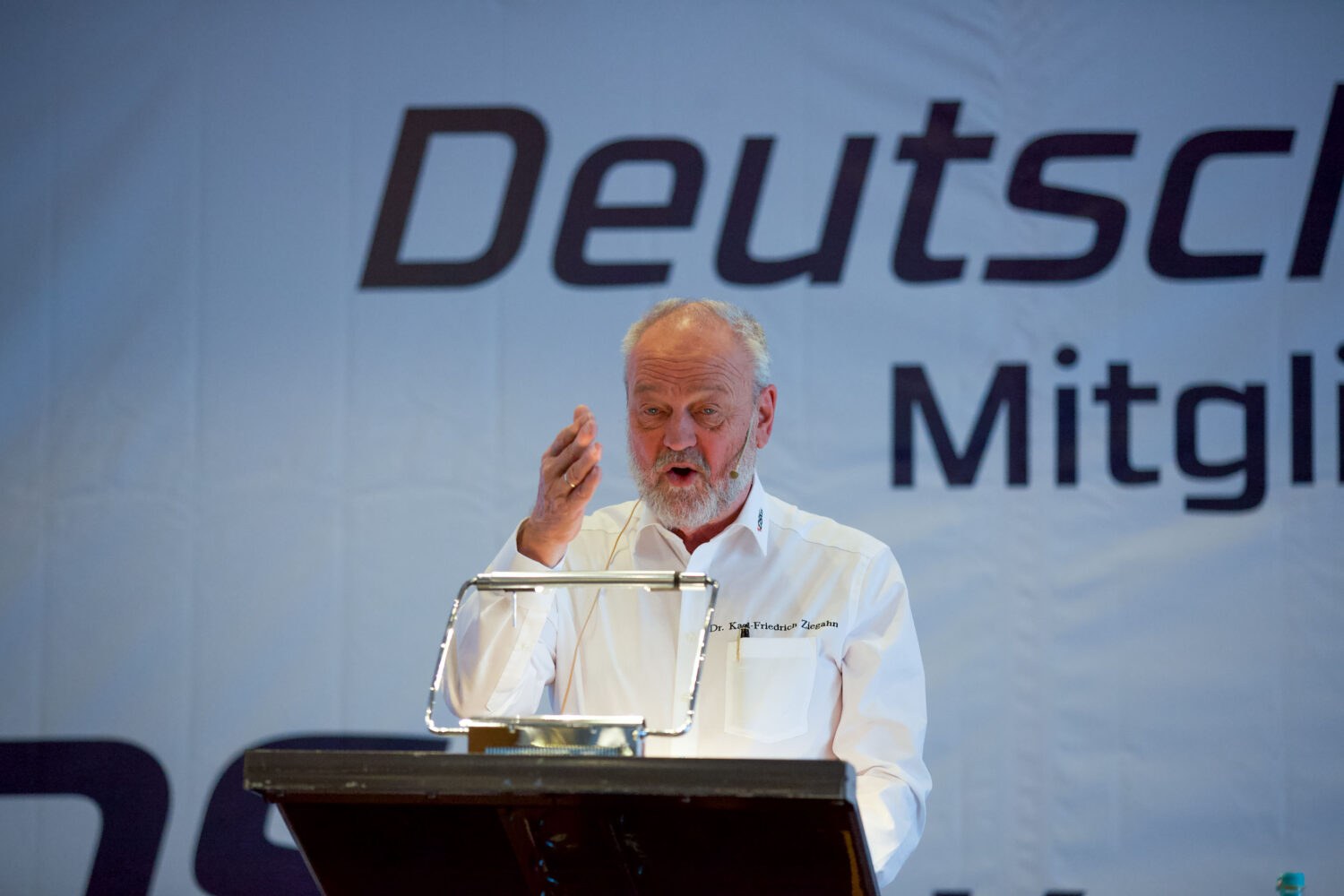 Mitglieder setzen weiterhin auf Dr. KarlFriedrich Ziegahn als DSK